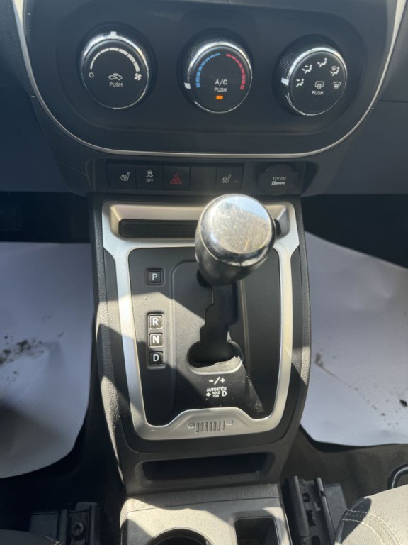 2017 Jeep Compass Image 19