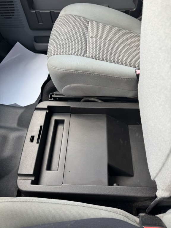 2011 Ford F-250 Image 24