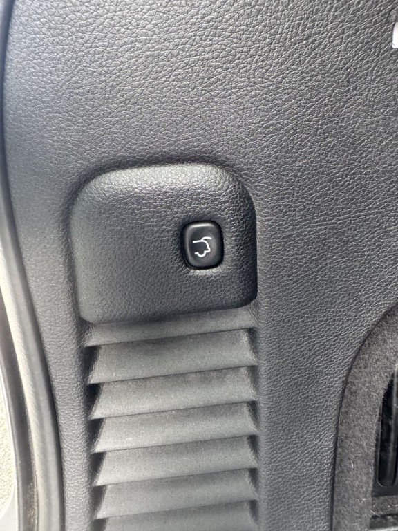 2014 Jeep Grand Cherokee Image 29