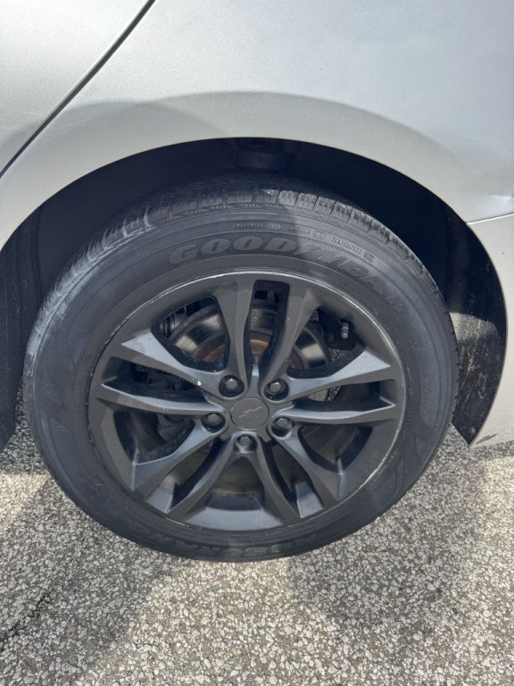 2017 Chevrolet Malibu Image 11