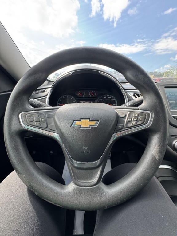 2017 Chevrolet Malibu Image 16