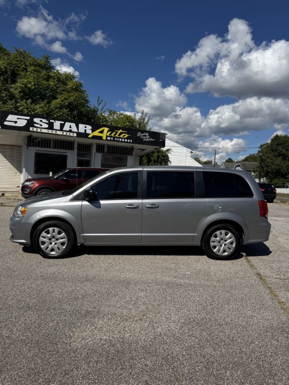 2018 Dodge Grand Caravan Image 1