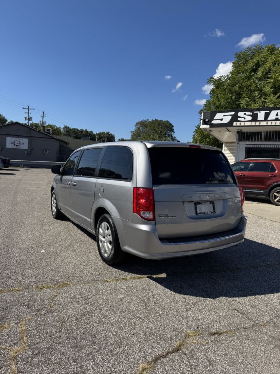 2018 Dodge Grand Caravan Image 2
