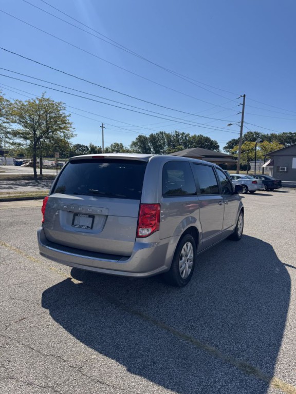 2018 Dodge Grand Caravan Image 4