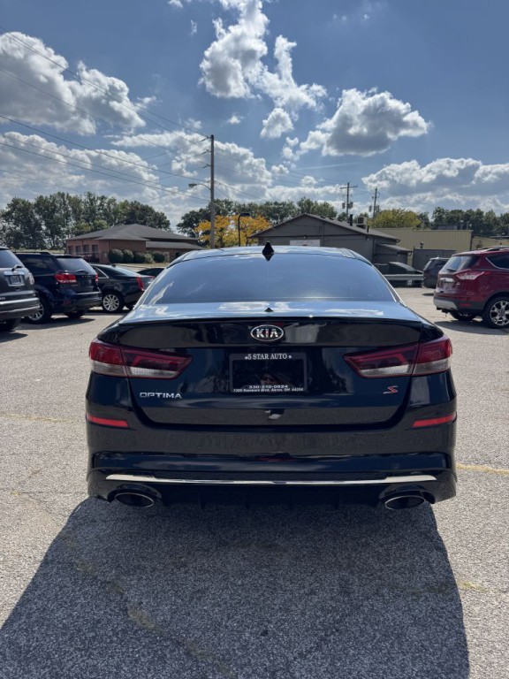 2019 Kia Optima Image 4