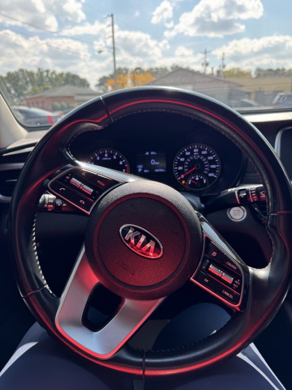 2019 Kia Optima Image 11