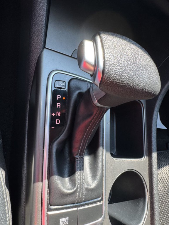 2019 Kia Optima Image 15