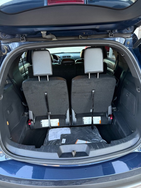 2016 Ford Explorer Image 18