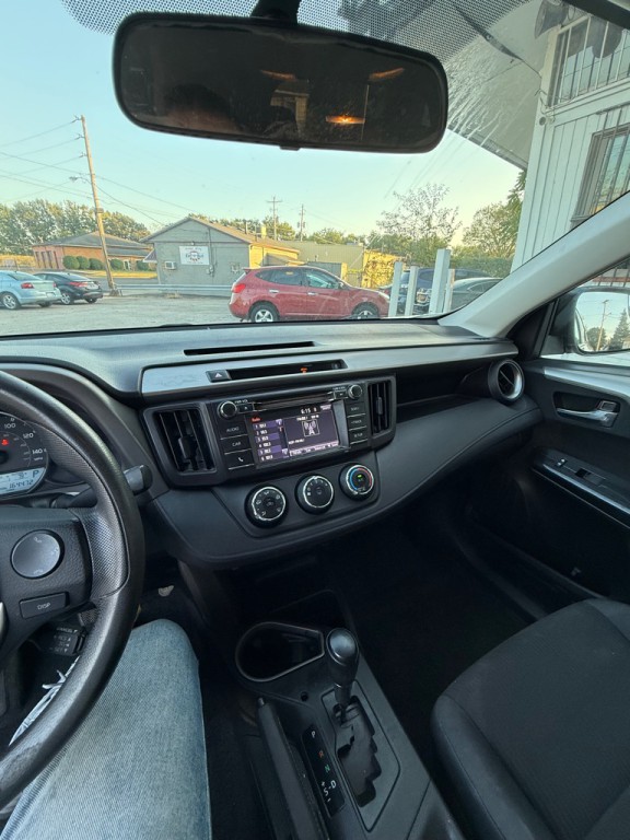 2016 Toyota Rav4 Image 16