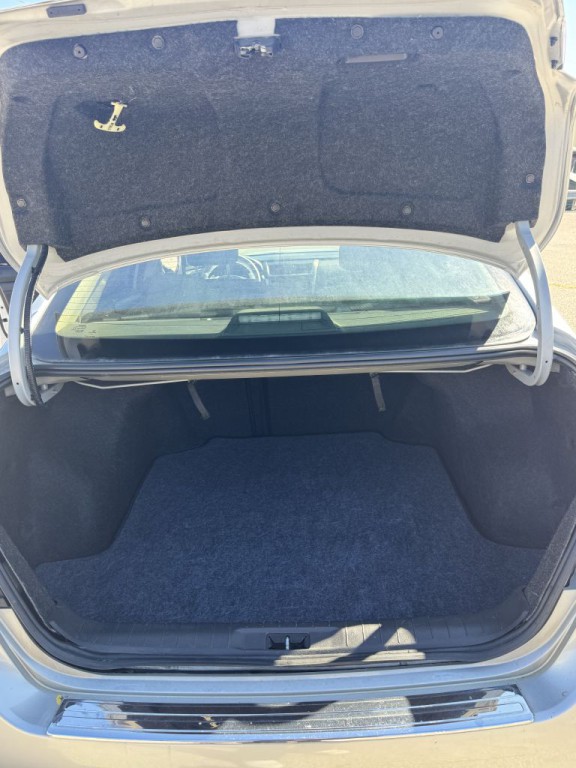 2017 Nissan Altima Image 15
