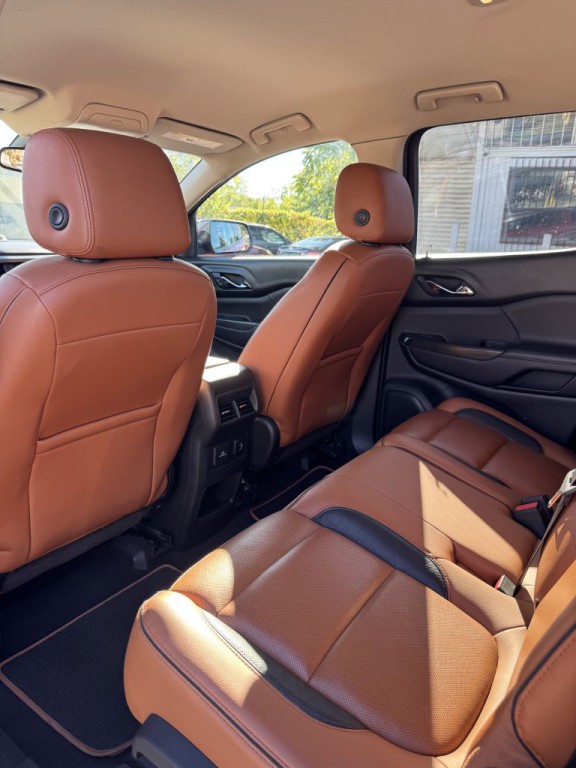 2017 GMC Acadia Image 26