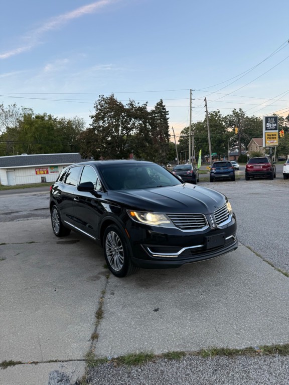 2017 Lincoln MKX Image 3