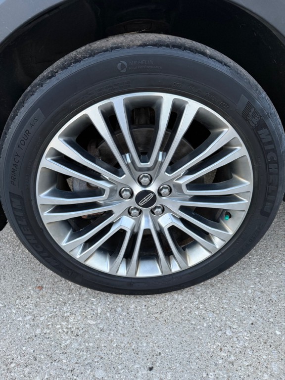 2017 Lincoln MKX Image 10