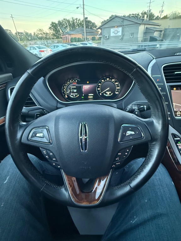 2017 Lincoln MKX Image 18
