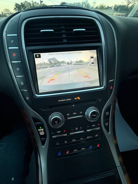 2017 Lincoln MKX Image 21