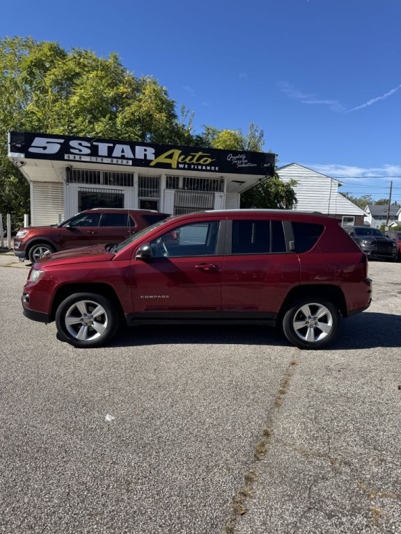 2016 Jeep Compass Image 2