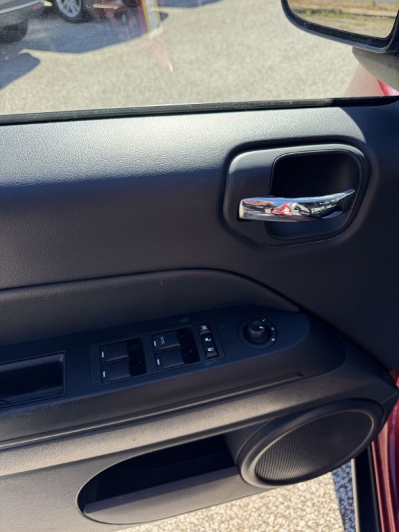 2016 Jeep Compass Image 15