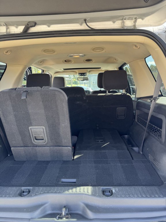 2010 Ford Explorer Image 26