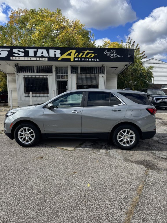 2023 Chevrolet Equinox Image 2