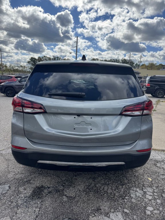 2023 Chevrolet Equinox Image 4