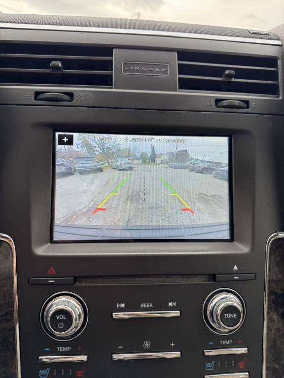 2017 Lincoln Navigator Image 26