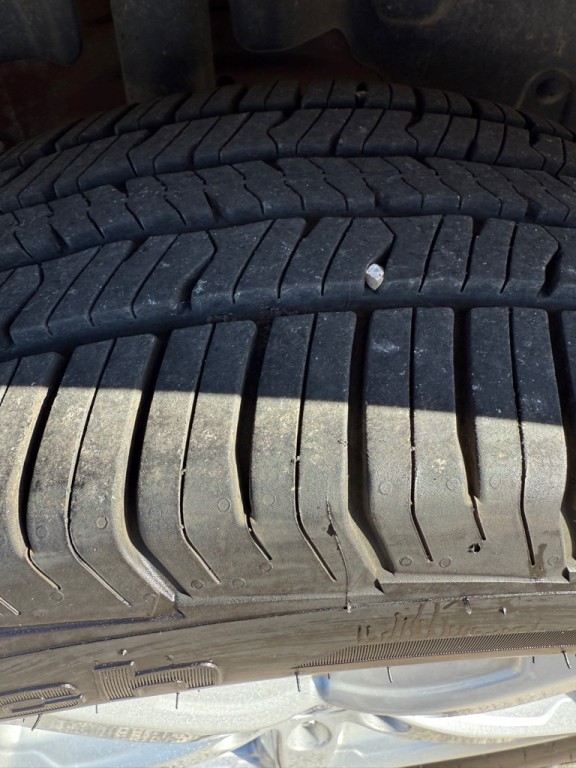 2016 Ford Explorer Image 9