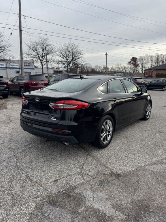 2019 Ford Fusion Image 5