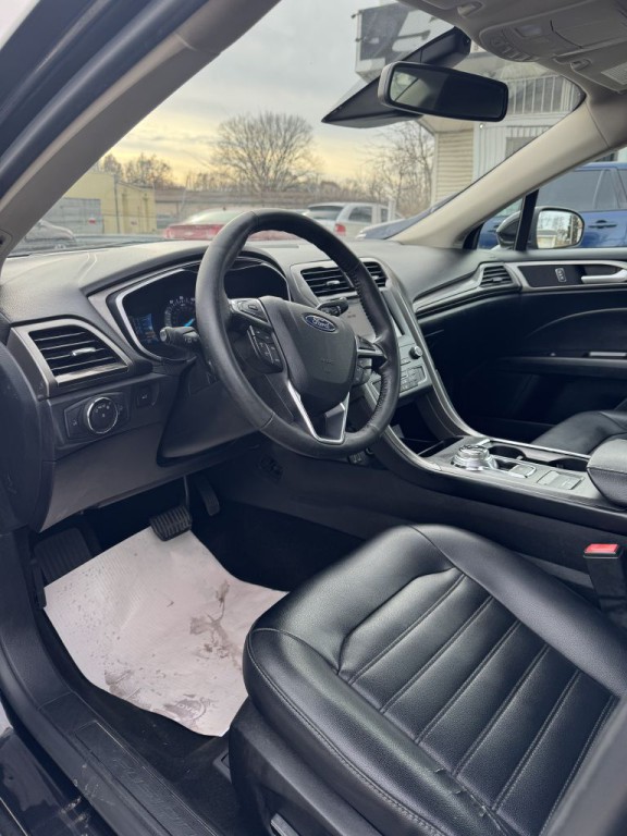 2019 Ford Fusion Image 13