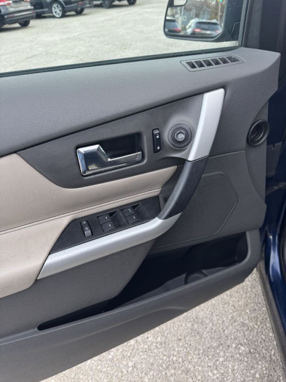 2012 Ford Edge Image 13