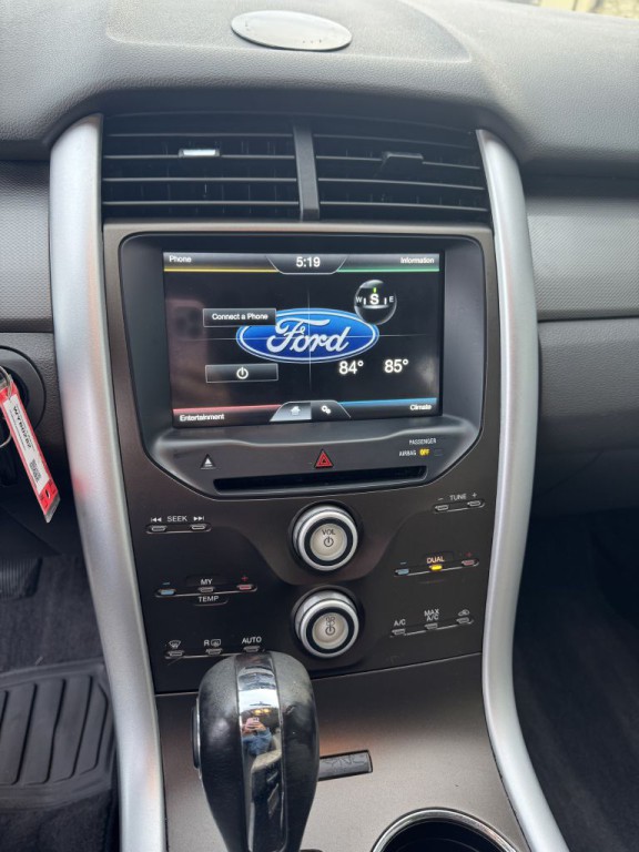 2012 Ford Edge Image 16