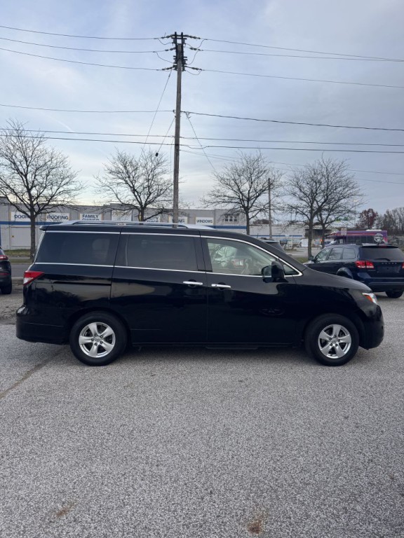 2017 Nissan Quest Image 6