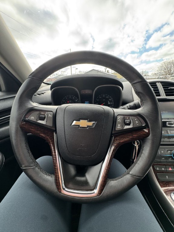 2013 Chevrolet Malibu Image 15
