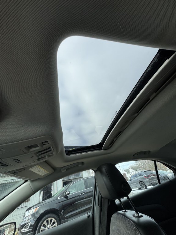 2013 Chevrolet Malibu Image 21