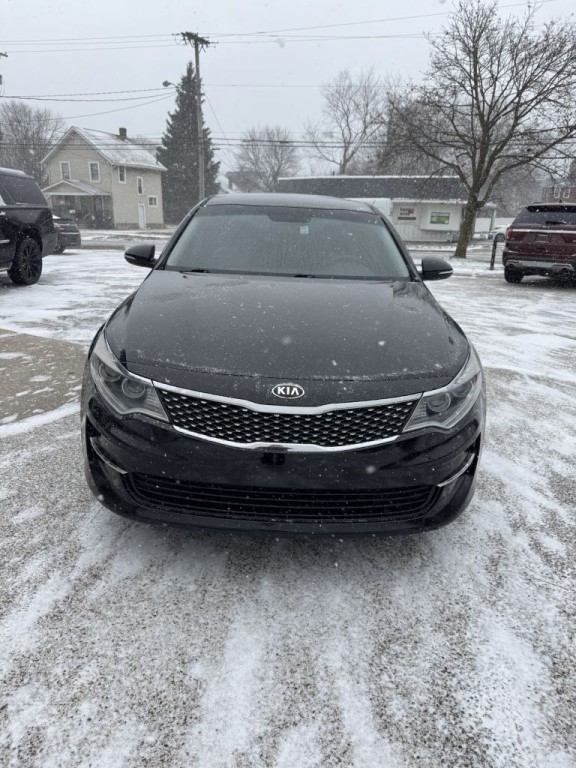 2017 Kia Optima Image 8