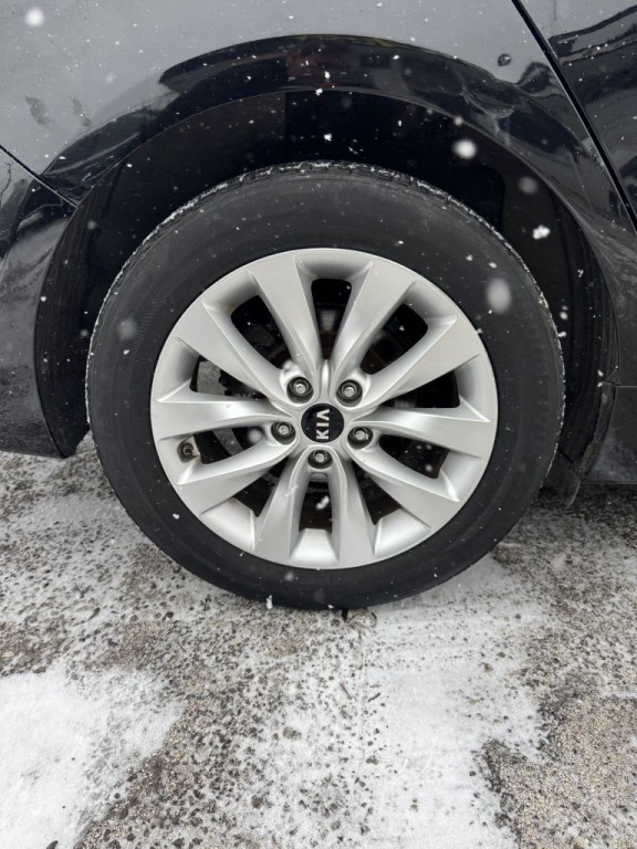 2017 Kia Optima Image 10