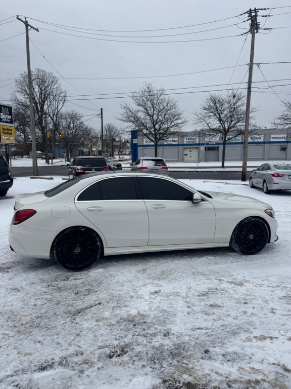 2017 Mercedes-Benz C-Class Image 6