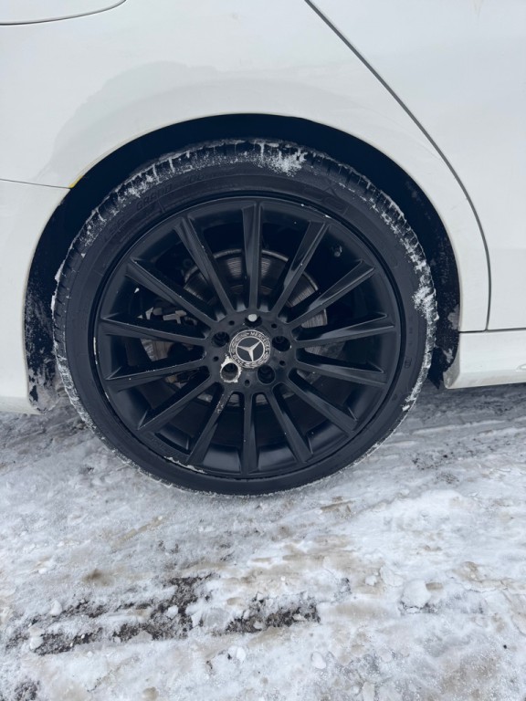 2017 Mercedes-Benz C-Class Image 11