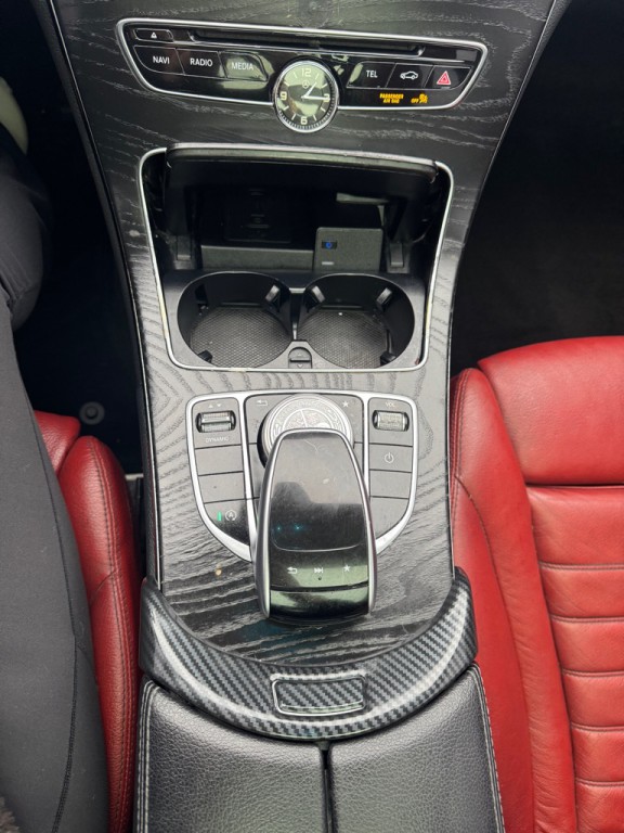 2017 Mercedes-Benz C-Class Image 19