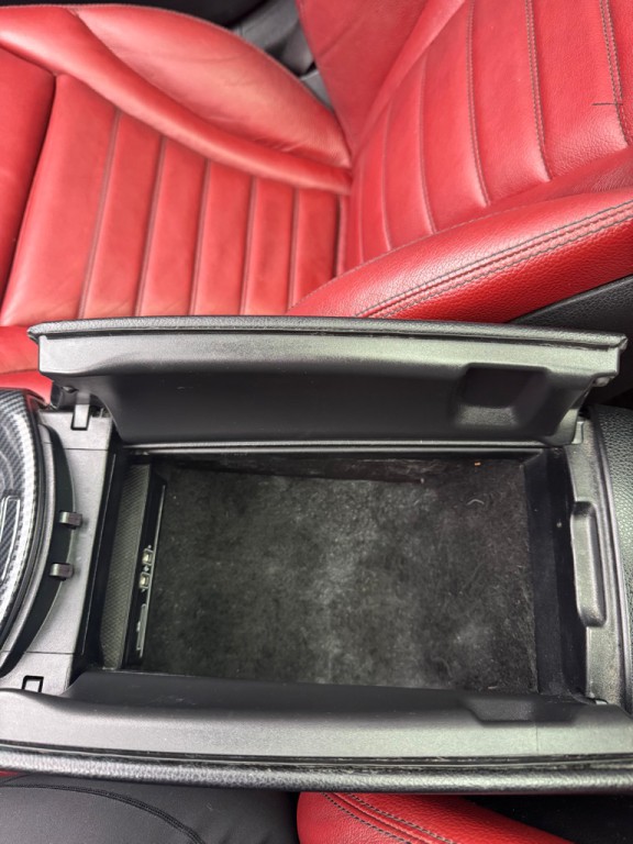 2017 Mercedes-Benz C-Class Image 21