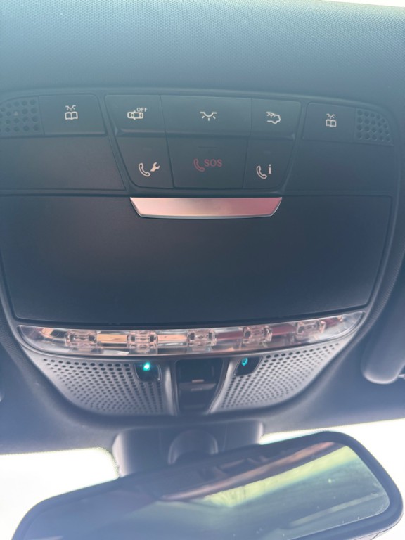 2017 Mercedes-Benz C-Class Image 25