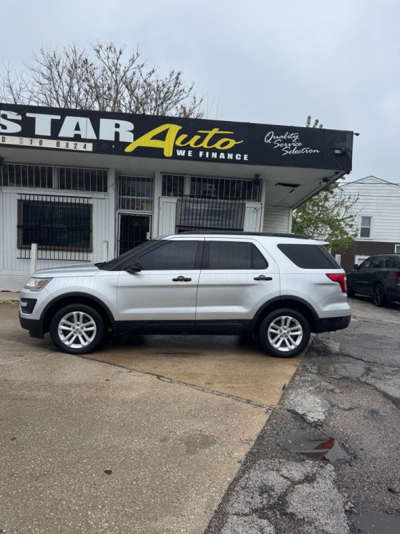 2017 Ford Explorer Image 2