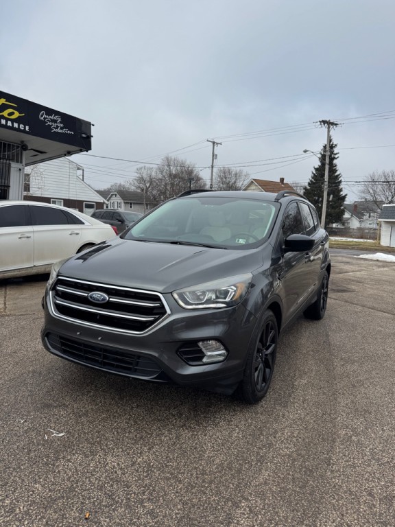2018 Ford Escape Image 1