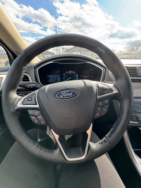 2019 Ford Fusion Image 15
