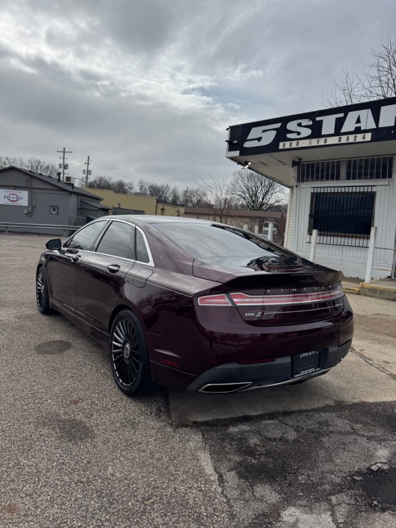 2017 Lincoln MKZ Image 3