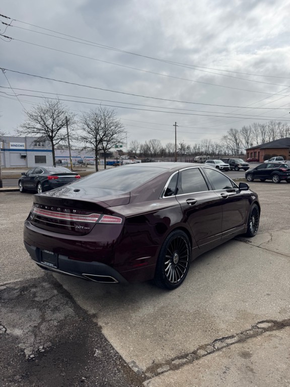 2017 Lincoln MKZ Image 5