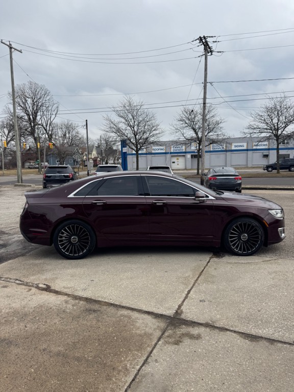 2017 Lincoln MKZ Image 6