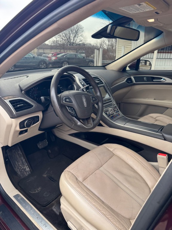 2017 Lincoln MKZ Image 13