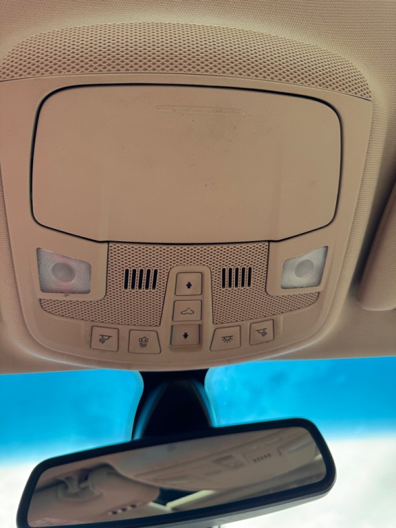 2017 Lincoln MKZ Image 22