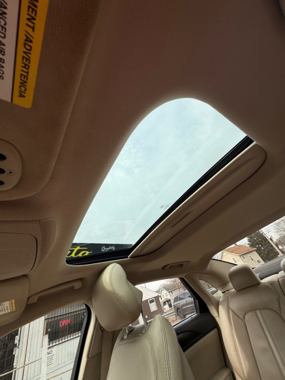 2017 Lincoln MKZ Image 23