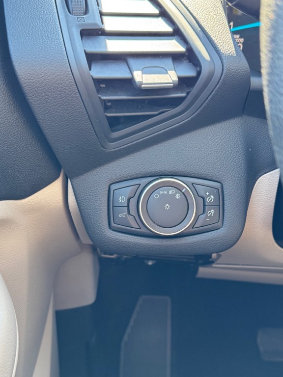 2018 Ford Escape Image 21